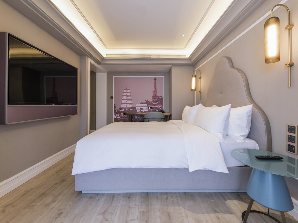 Mercure Xian Downtown 24/71
