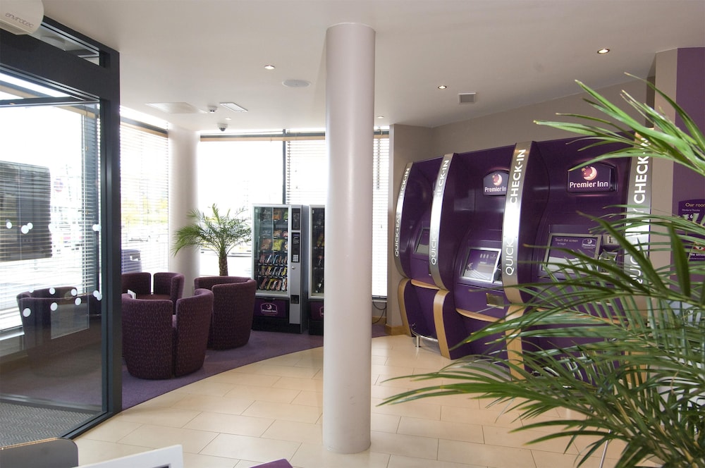 Premier Inn Doncaster Central (High Fishergate) 19/37