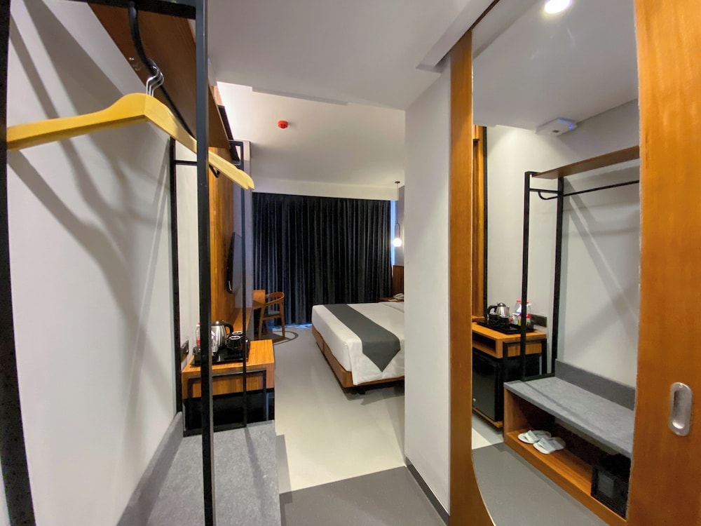 Nata Azana Hotel Ngawi 20/35