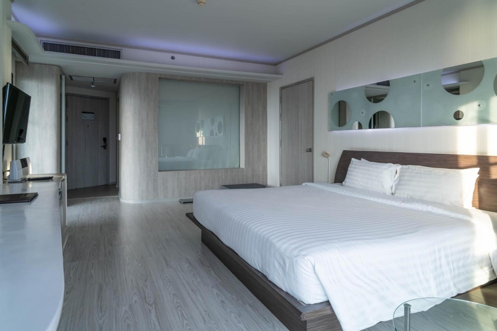 Premier, Double Bed, Chic Tower