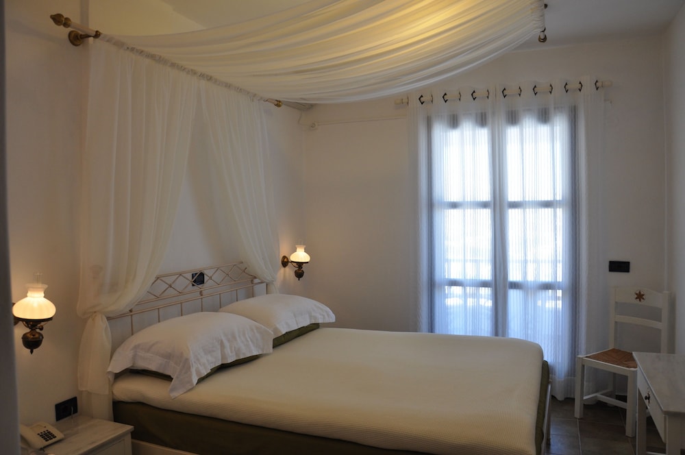 Vrahos Boutique Hotel 35/80