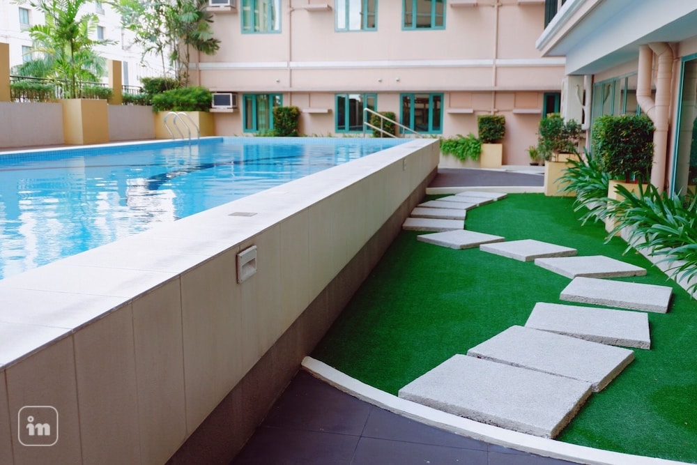 Ortigas Serenity 24/25