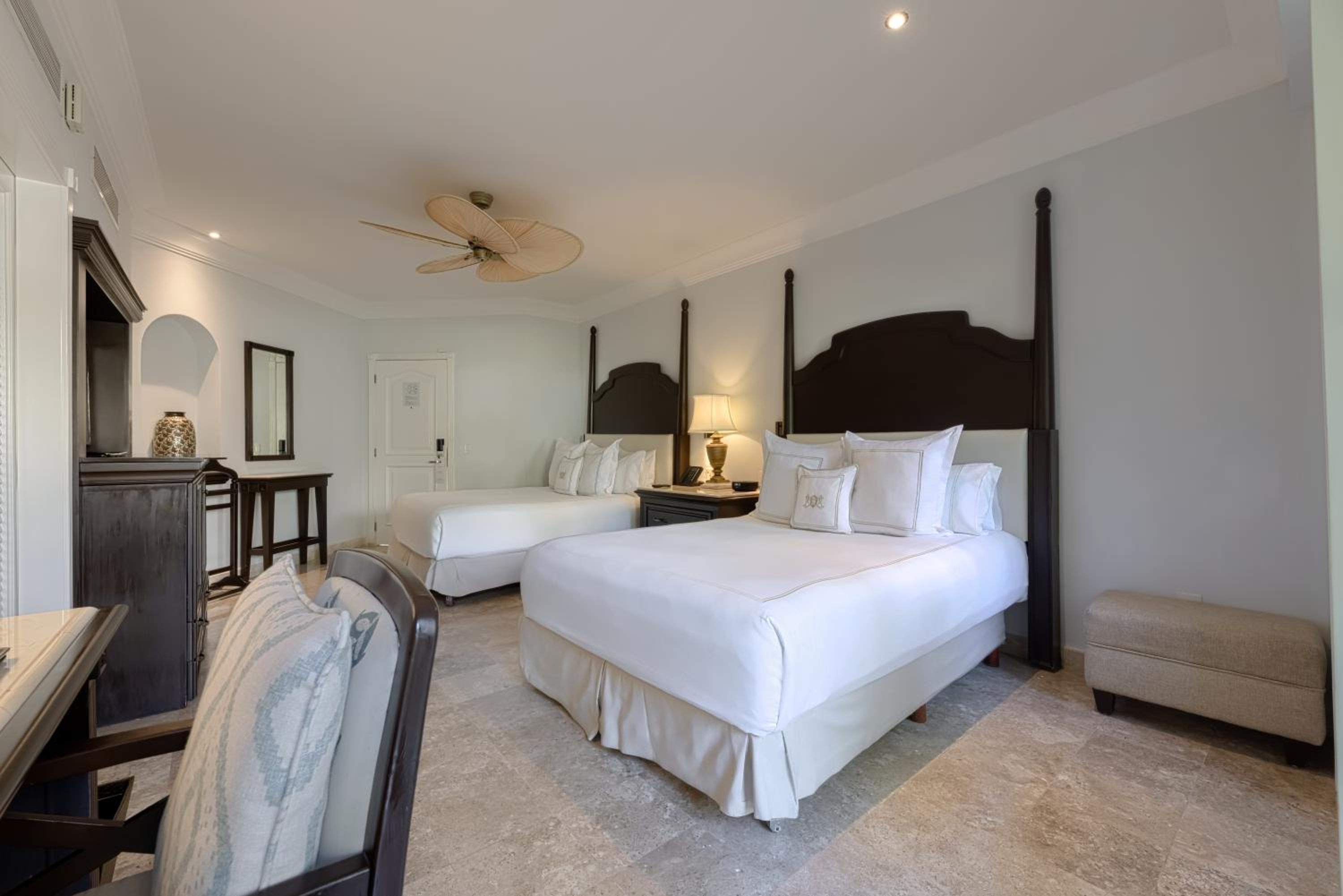 Luxury, Double or Twin Bed