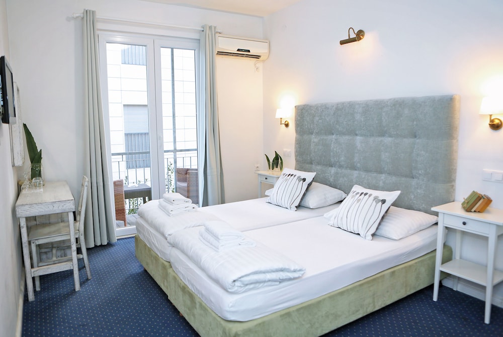 HOTEL DELFIN 17/69