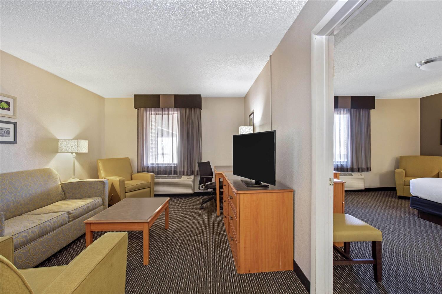 La Quinta Inn Tucson East 32/51