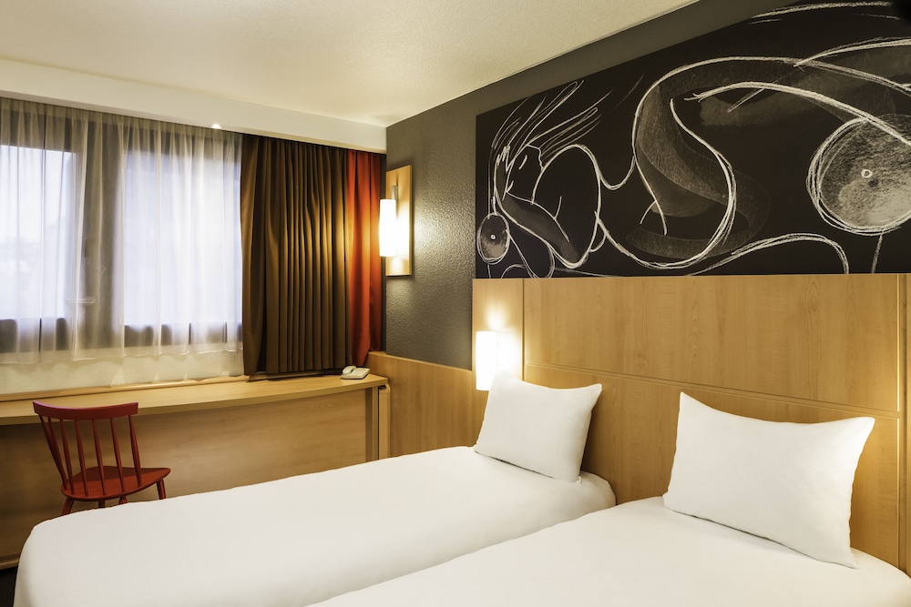 STANDARD, TWIN BEDS