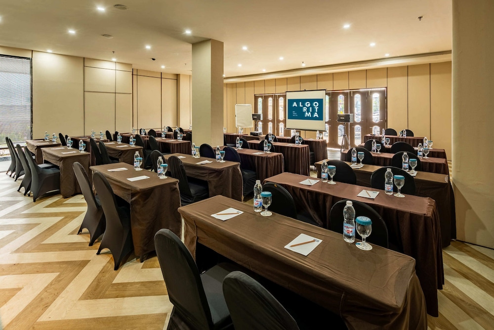 Hotel Algoritma 29/51