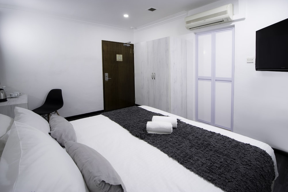 Harbour Ville Hotel Hamilton - Lavender 26/63