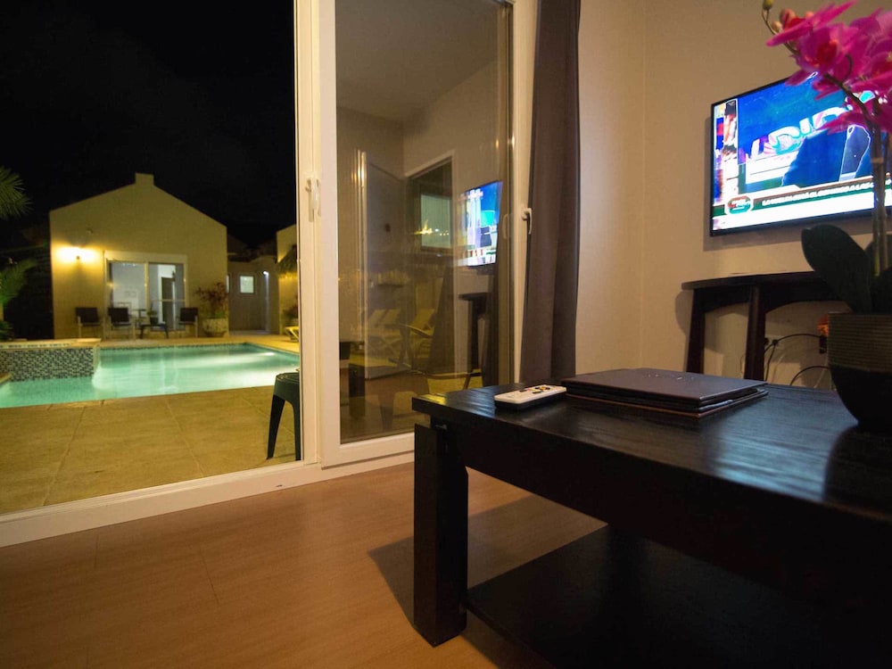 Golden Villas Aruba 43/54