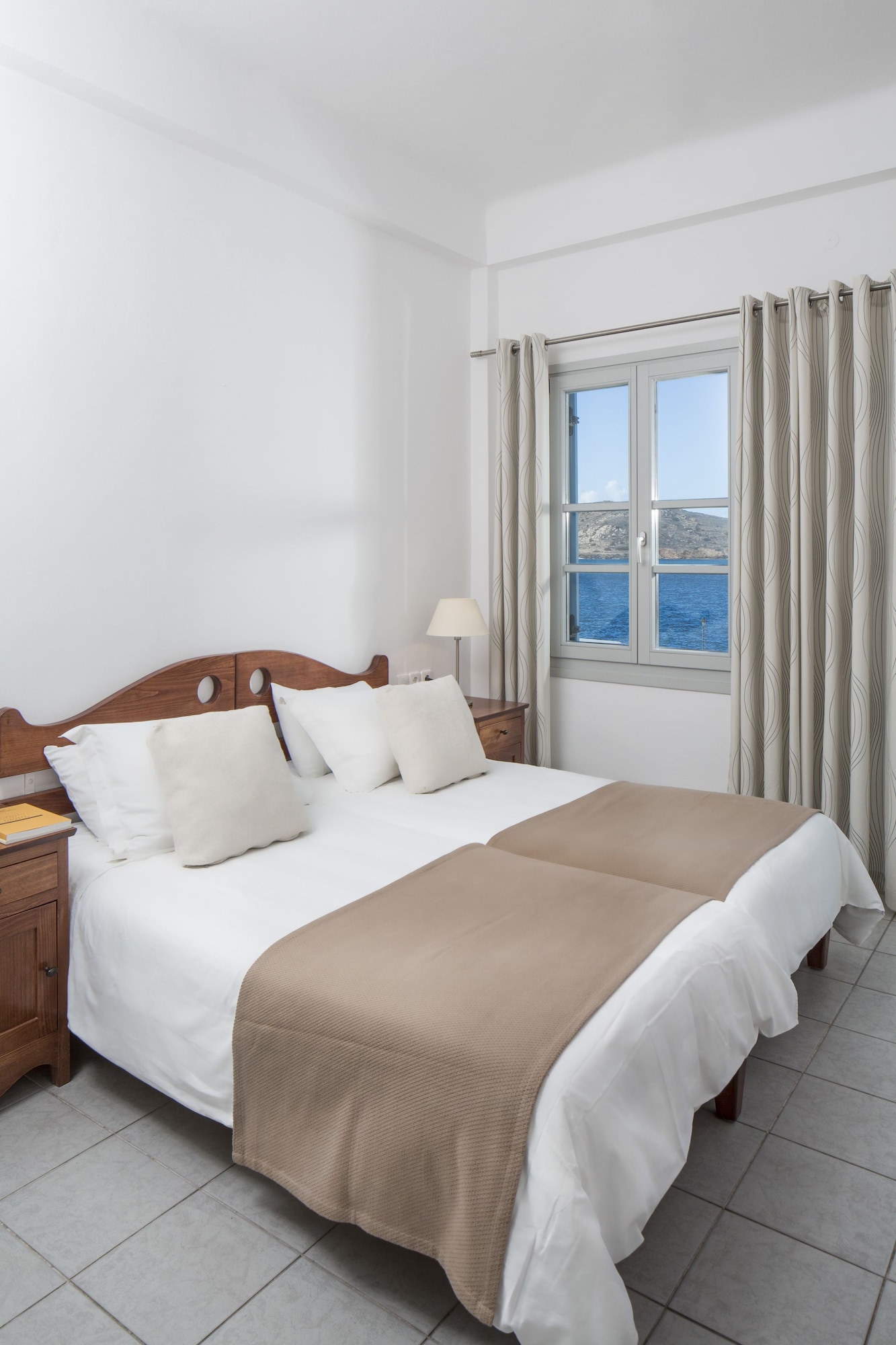 ROOM, DOUBLE BED, SEA VIEW