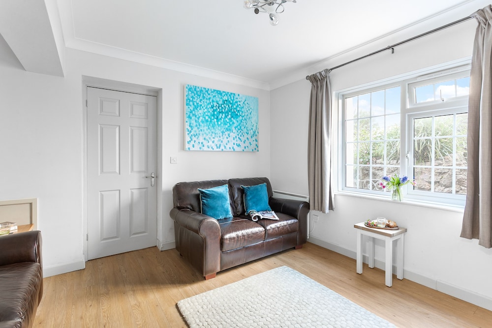 Bedford House Apartments 27/45