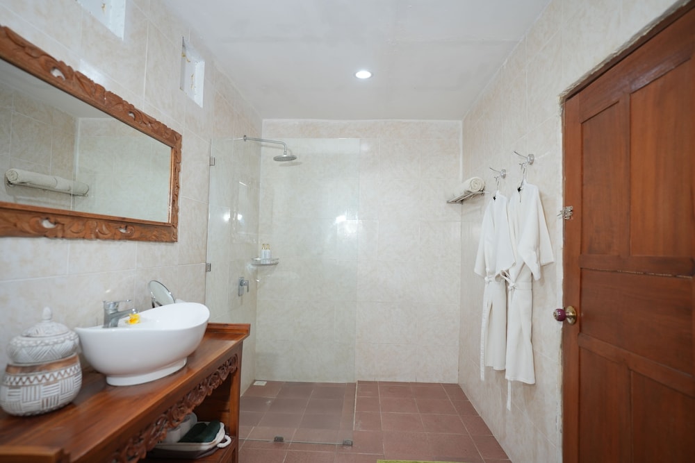 Coco Resort Penida 62/63