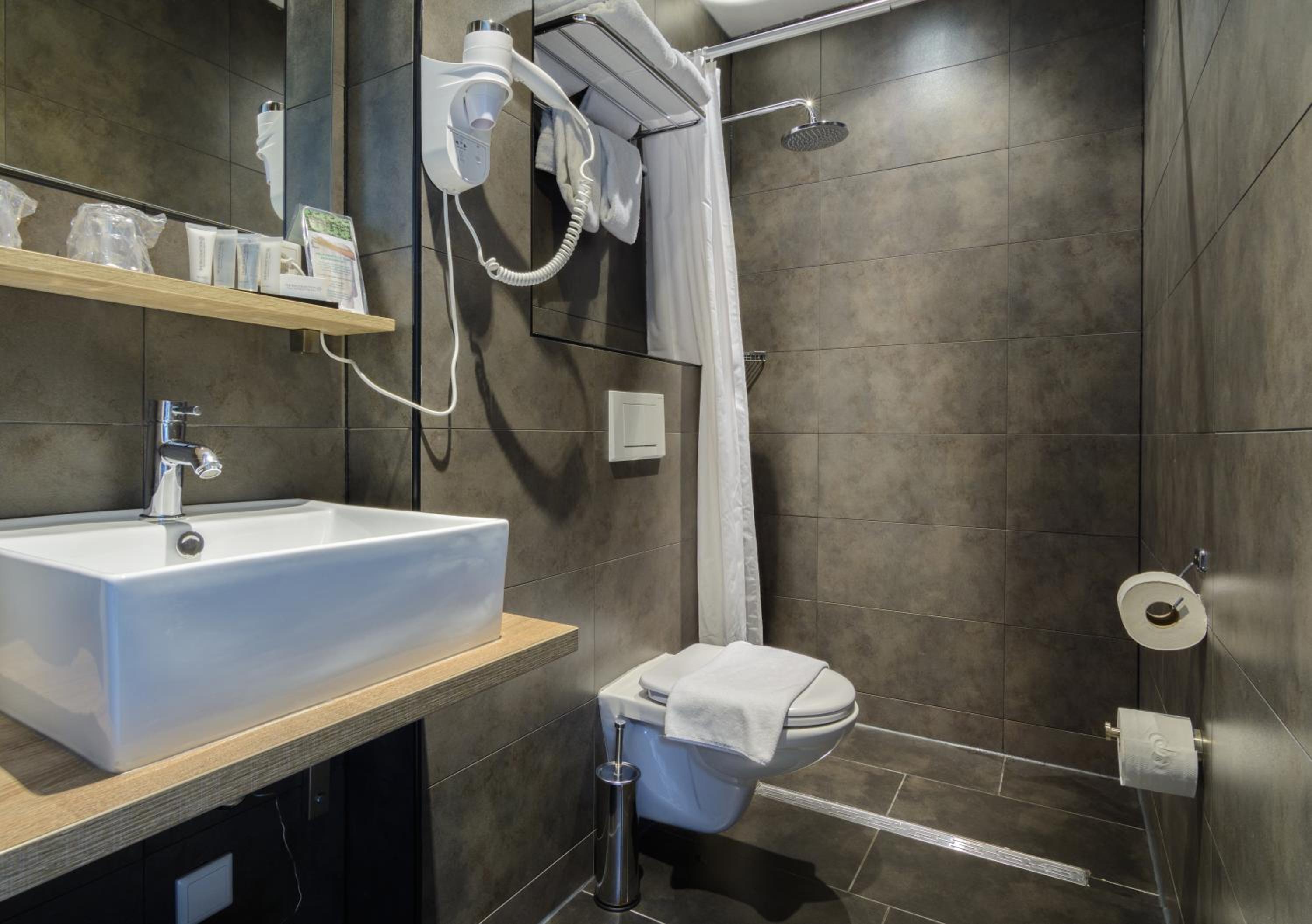 Camp Inn Hotel Amsterdam 33/34