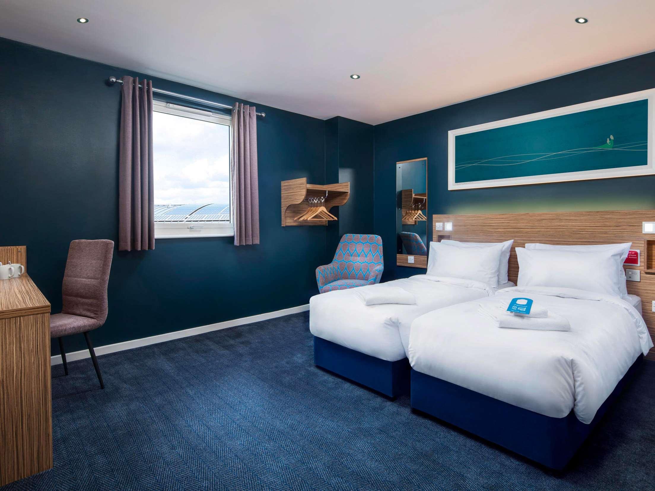 Travelodge Newquay Seafront 11/26