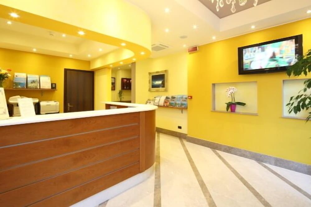 Residence Hotel Kriss 9/60