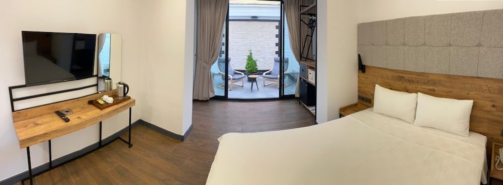 MIYAS LUXURY HOTEL 15/23