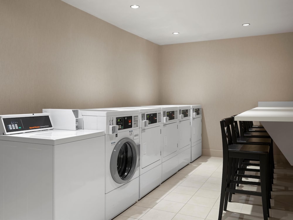 Hyatt Place Salt Lake City/Cottonwood 11/70