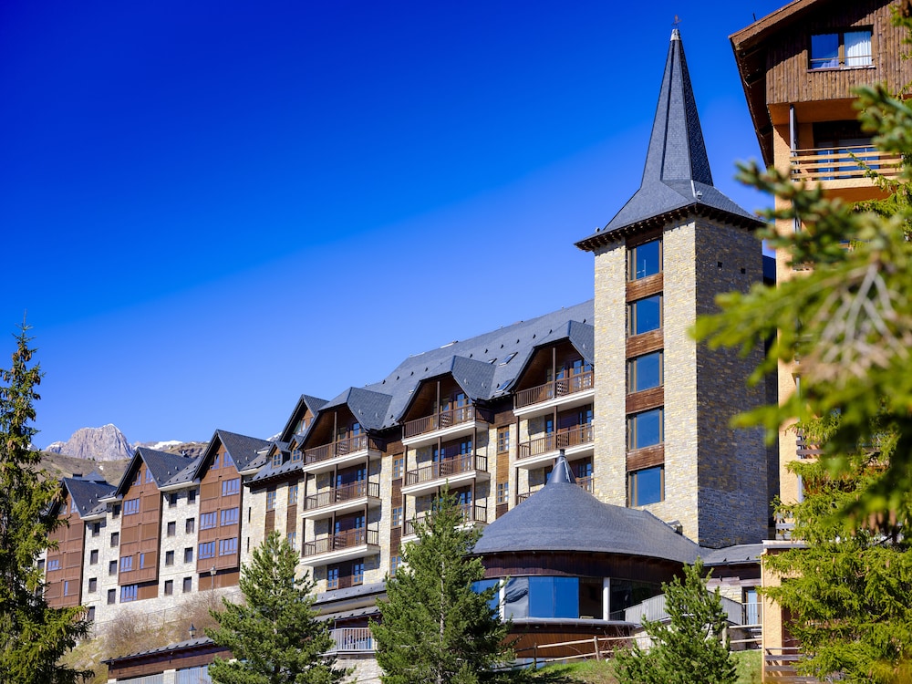 Aragon Hills Hotel And Spa 2/37