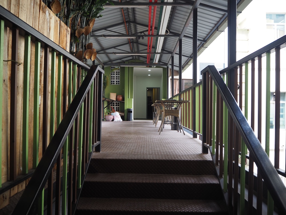 Leo Leisure Hotel at Central Market 36/54