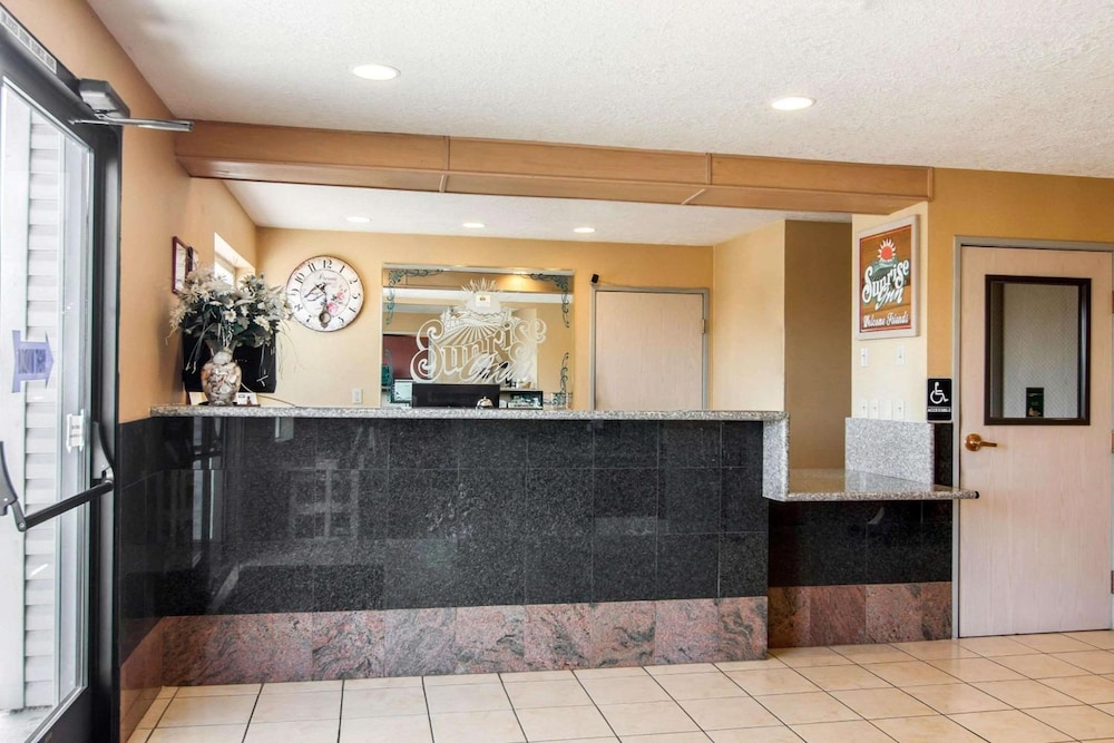 Bridgeway Inn & Suites Sublimity 3/41