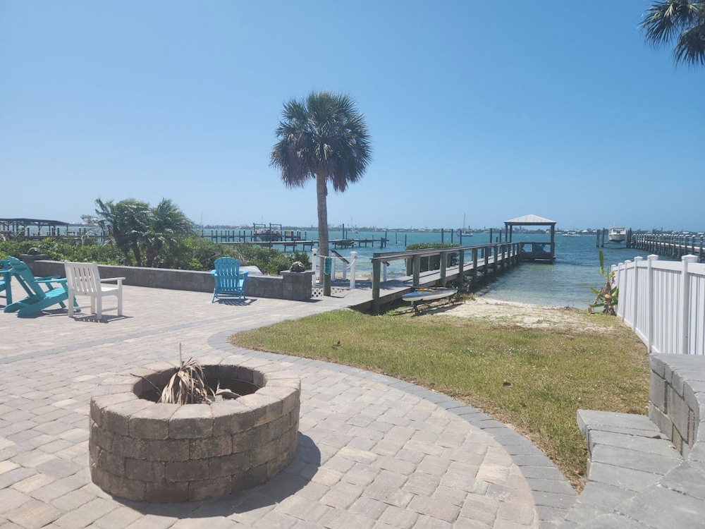Paradise Cove at Lemon Bay 59/71