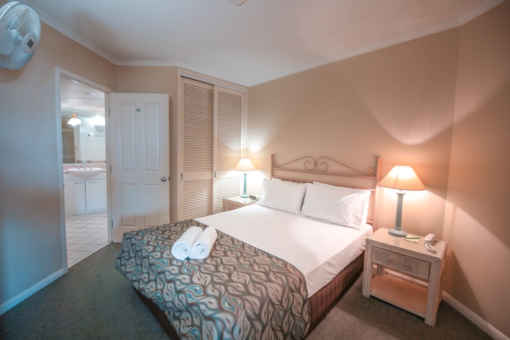 Il Palazzo Boutique Apartment Hotel 17/50