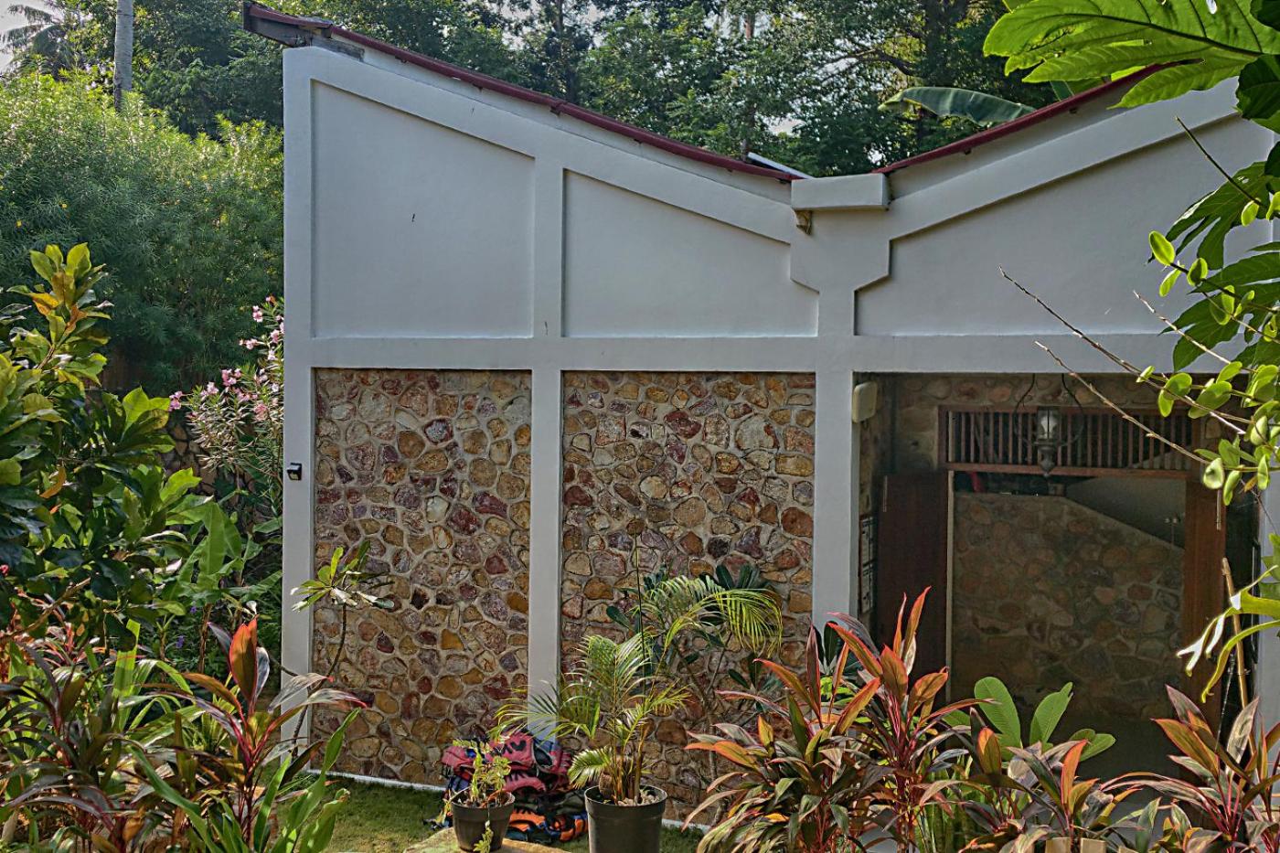 Ayu Hotel Karimunjawa 1/50