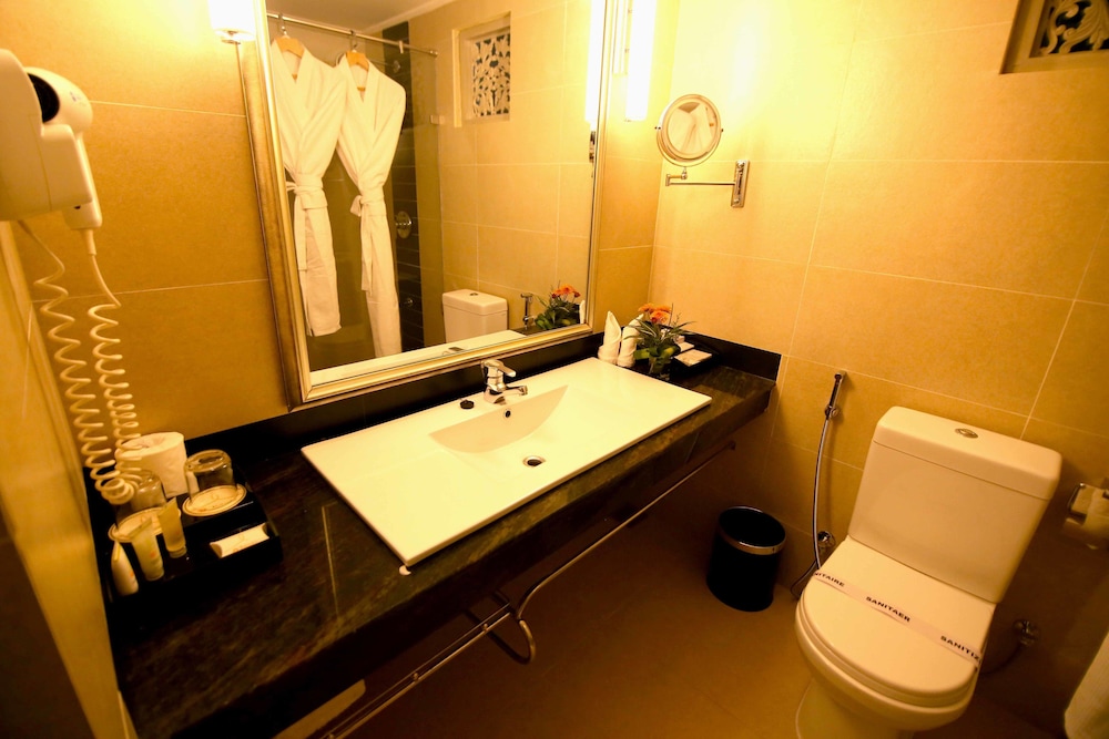 Thilanka Hotel Kandy 50/50