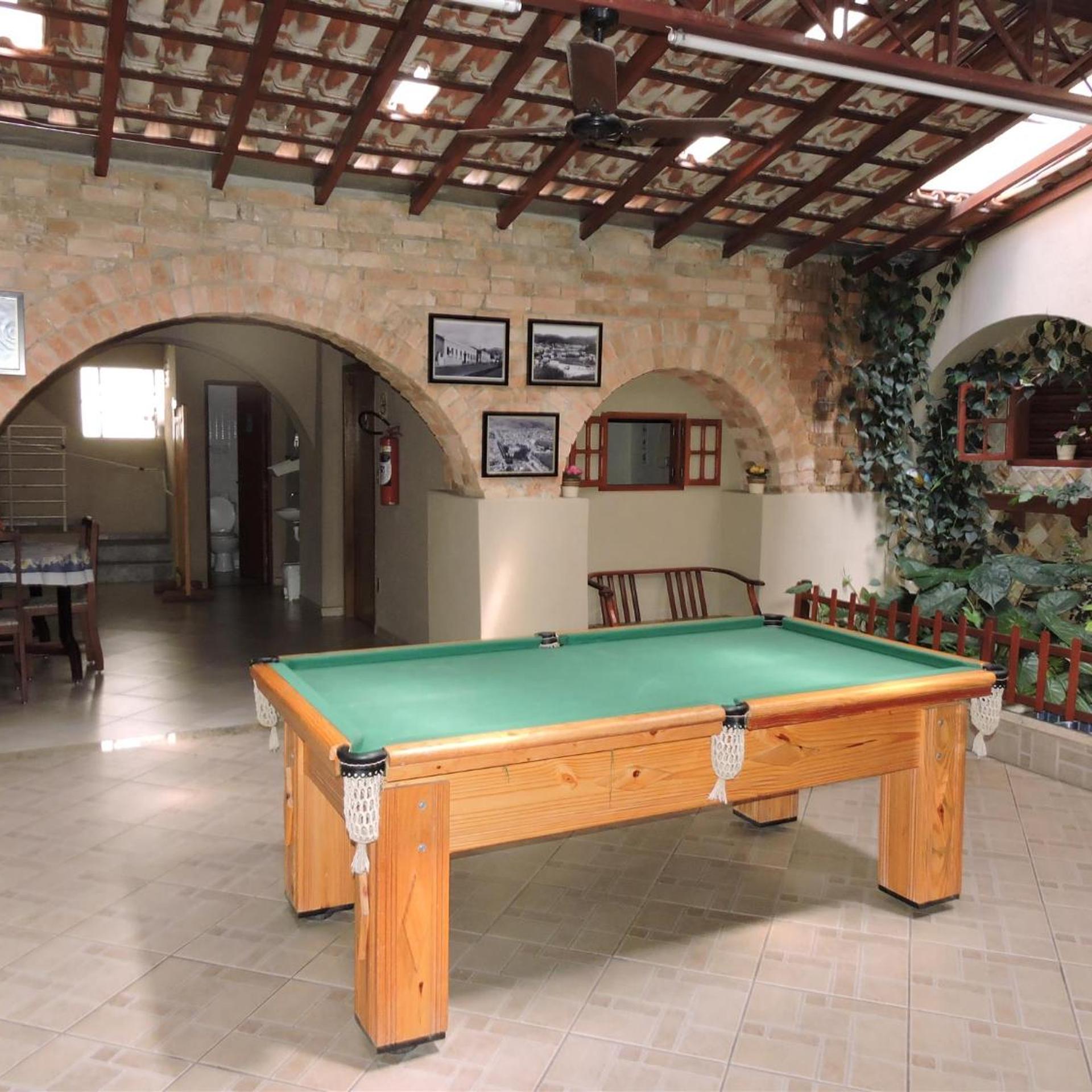 Hotel Modelo 4/50