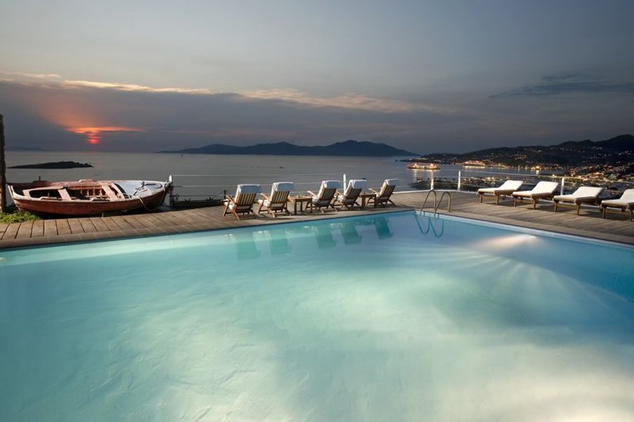 Tharroe Of Mykonos 43/46