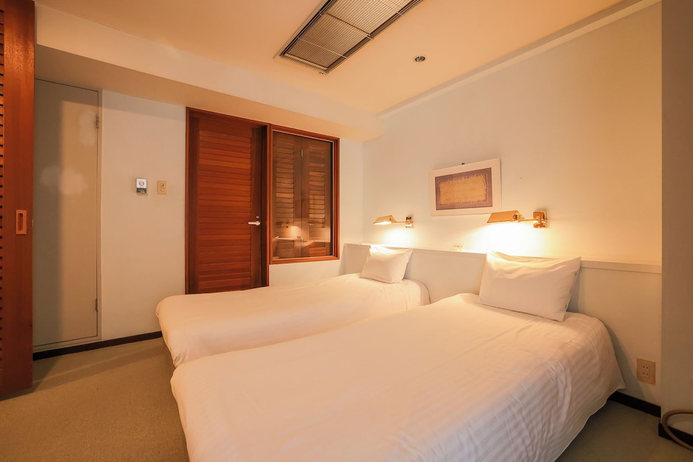 Fuji Premium Resort 12/50