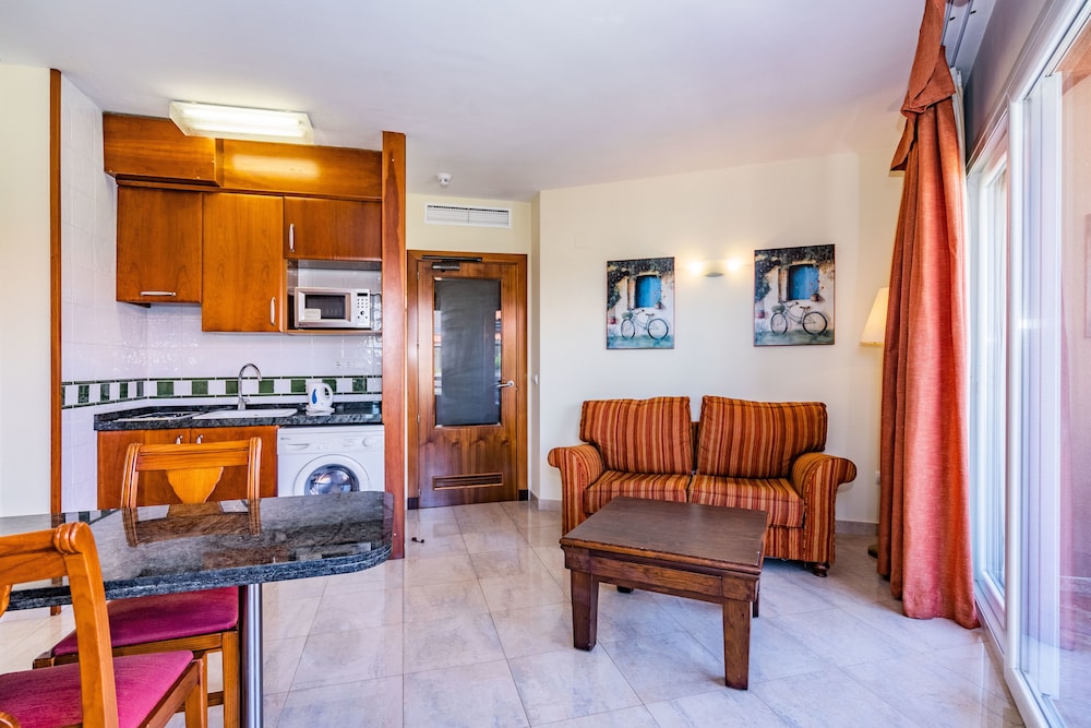 Sunway Playa Golf Sitges 54/71