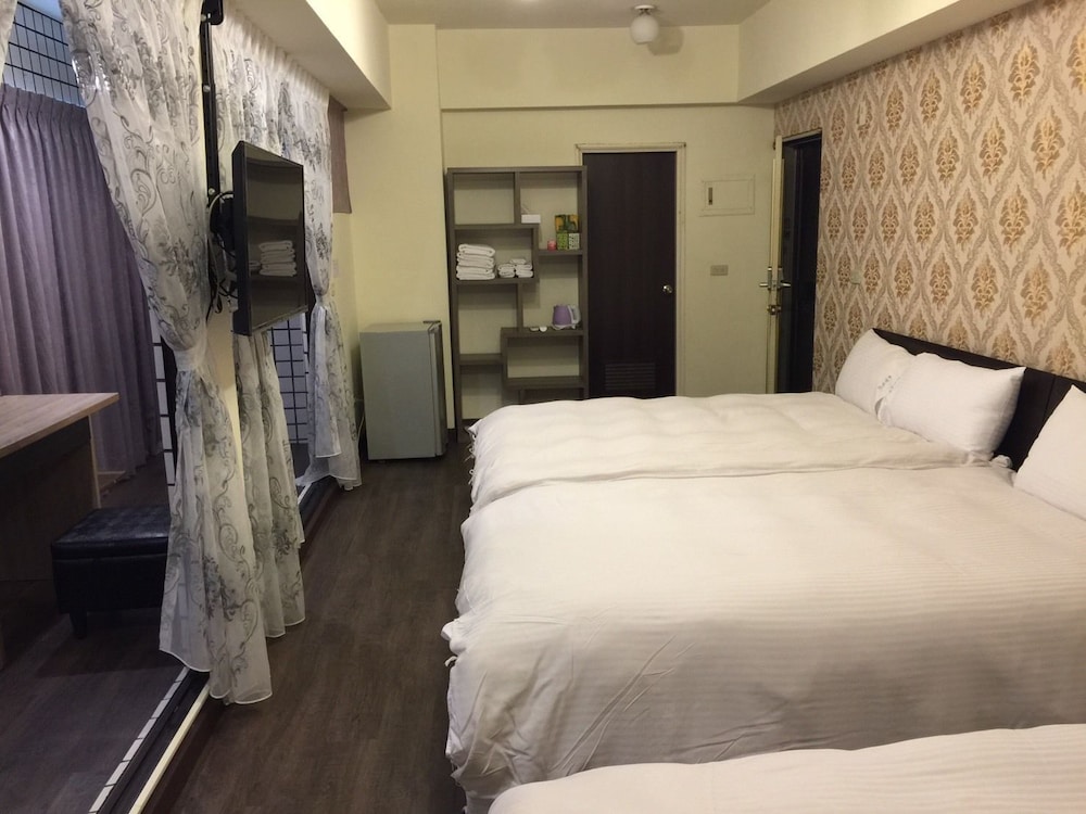 Love Fengjia Colorful Hotel 8/37