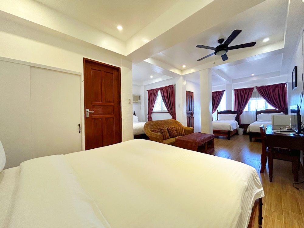 Doublegem Beach Resort 21/79