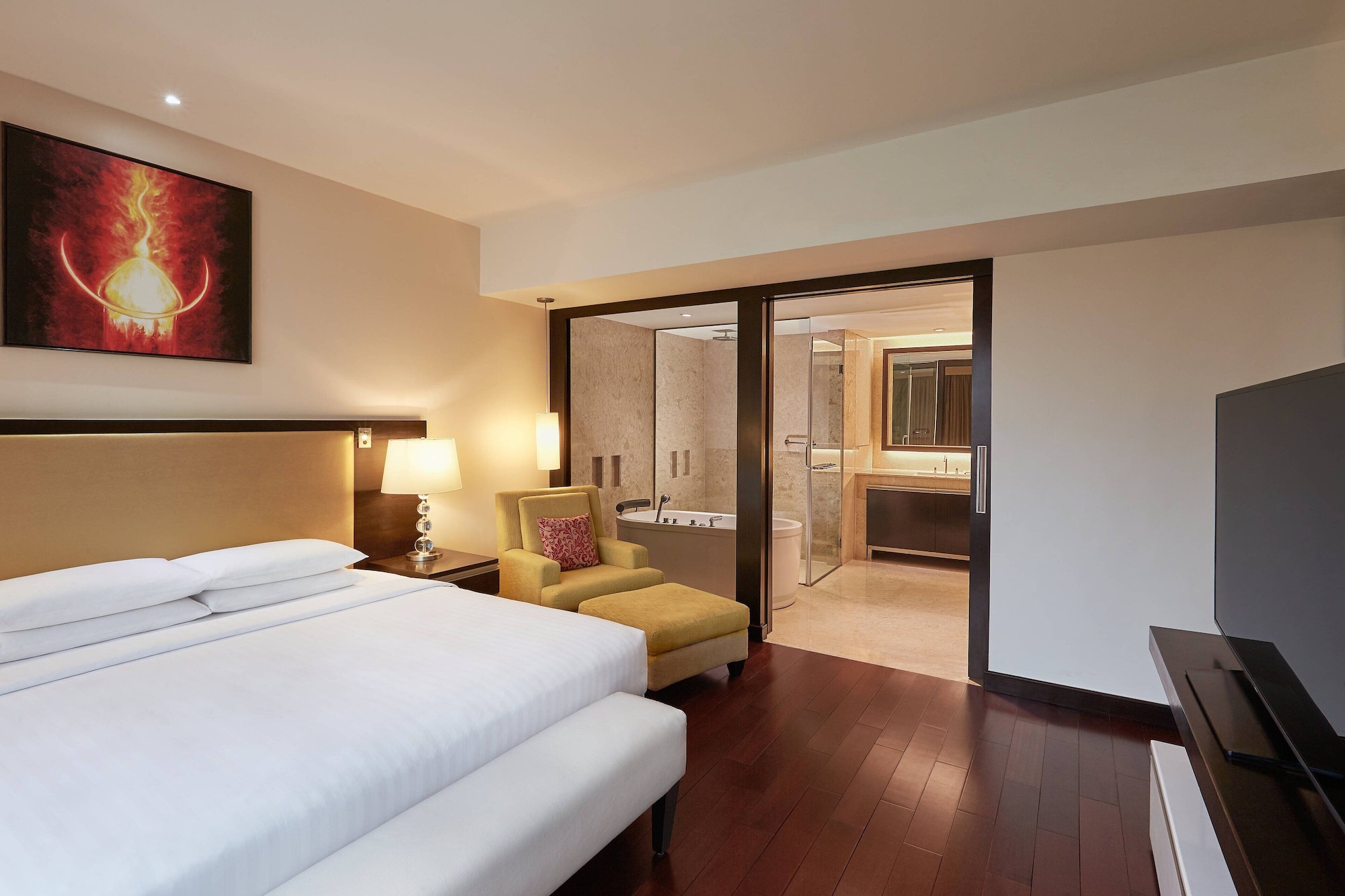 1 BEDROOM, EXECUTIVE, SUITE
