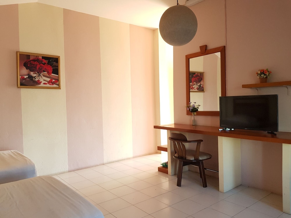 Casa Holiday Hotel 7/41