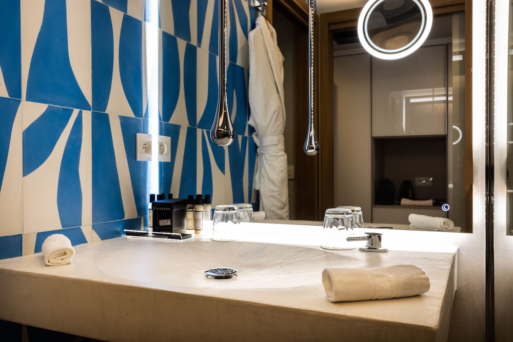 Hotel et Spa Kasano Calvi - Handwritten Collection 40/50