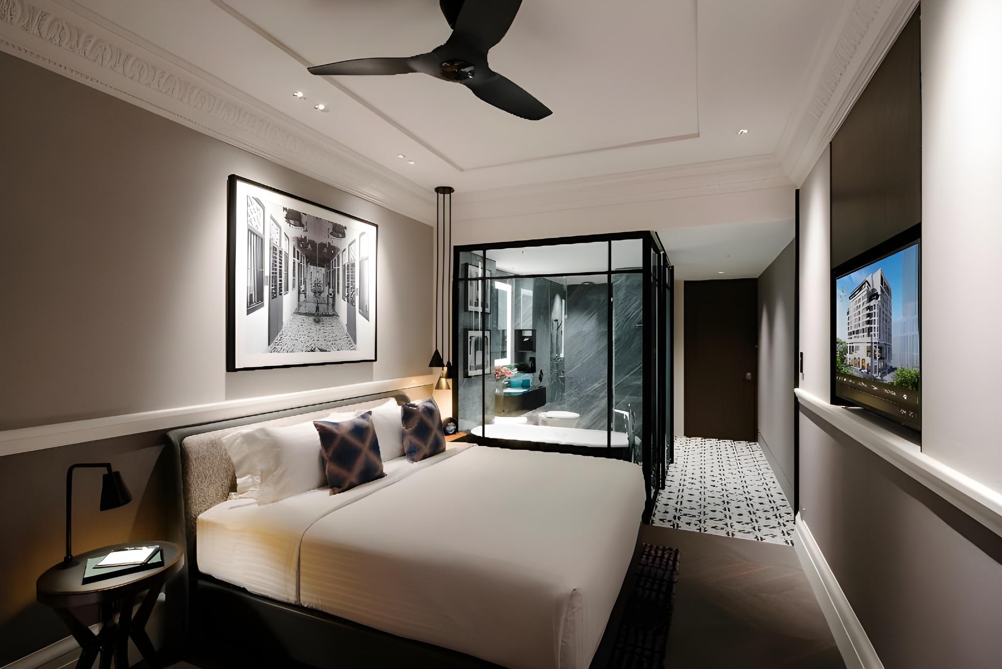 Crystal, Club, Premier, Double or Twin Bed