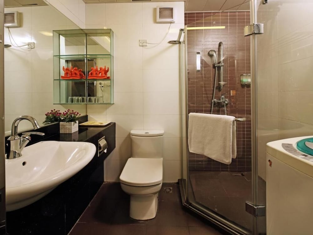 Good World Apartment (Guangzhou Cancer Hospital Taojin Metro Station) 26/31