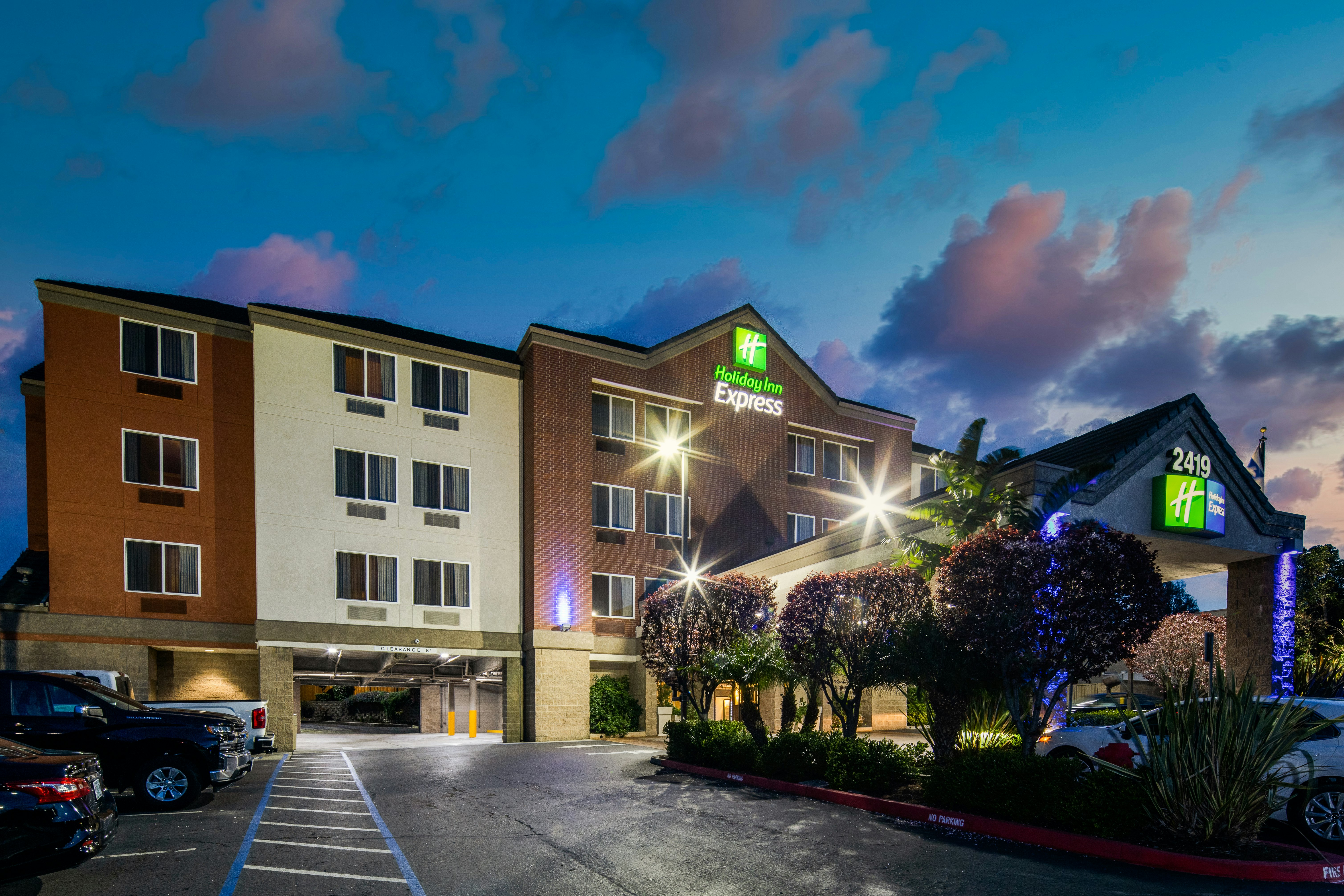 Holiday Inn Express Castro Valley 5/71