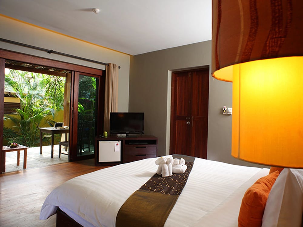 Chongfah Beach Resort Khao Lak 35/62