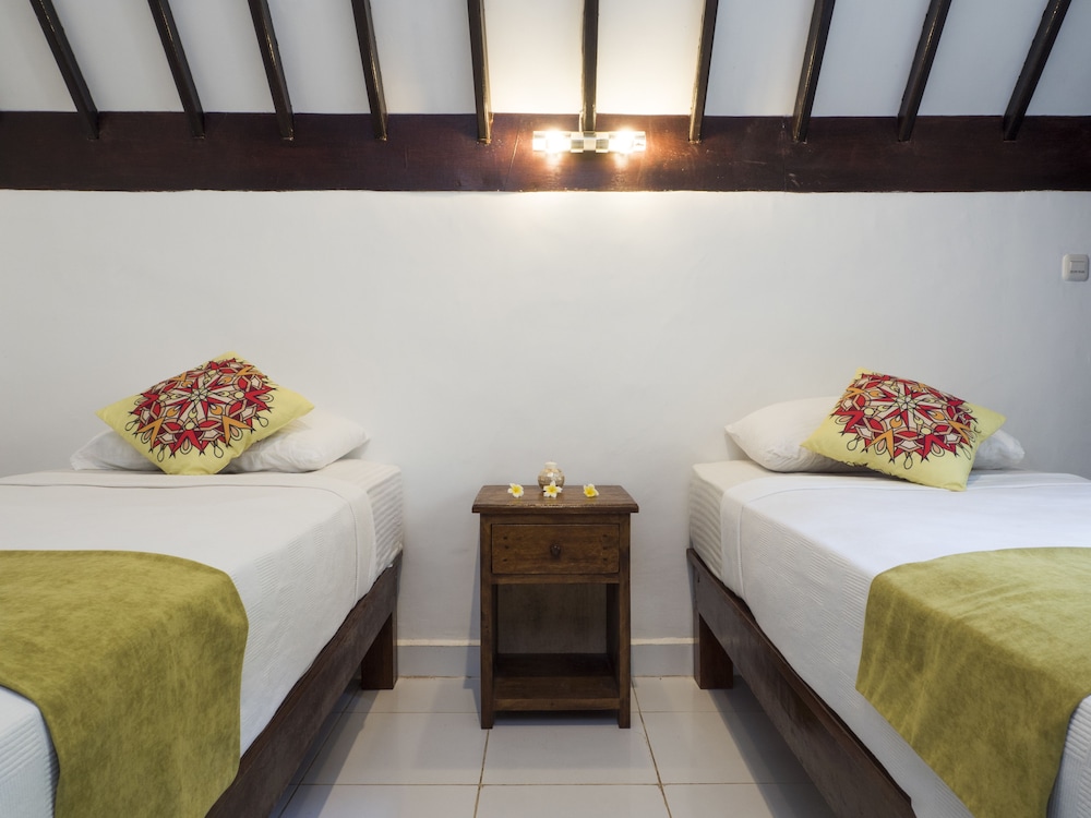 Gili Turtle Beach Resort 17/34