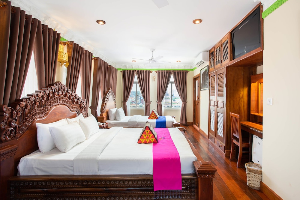Okay Palace Hotel 12/50