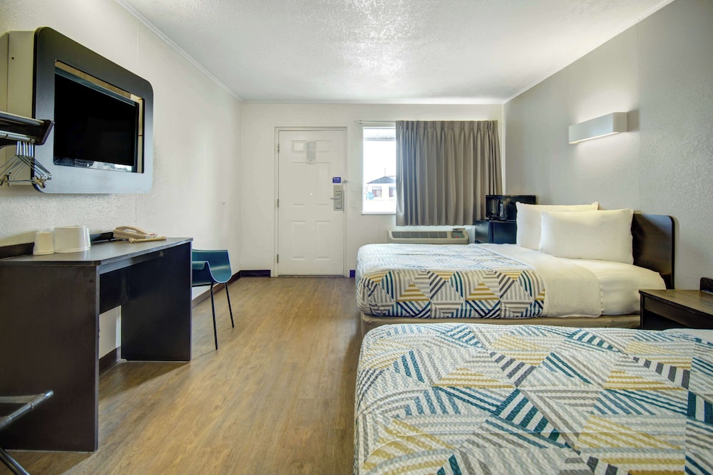 Motel6 Lima, OH 26/56