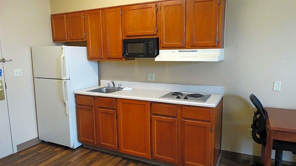 Extended Stay America - Dallas - Frankford Road 5/33