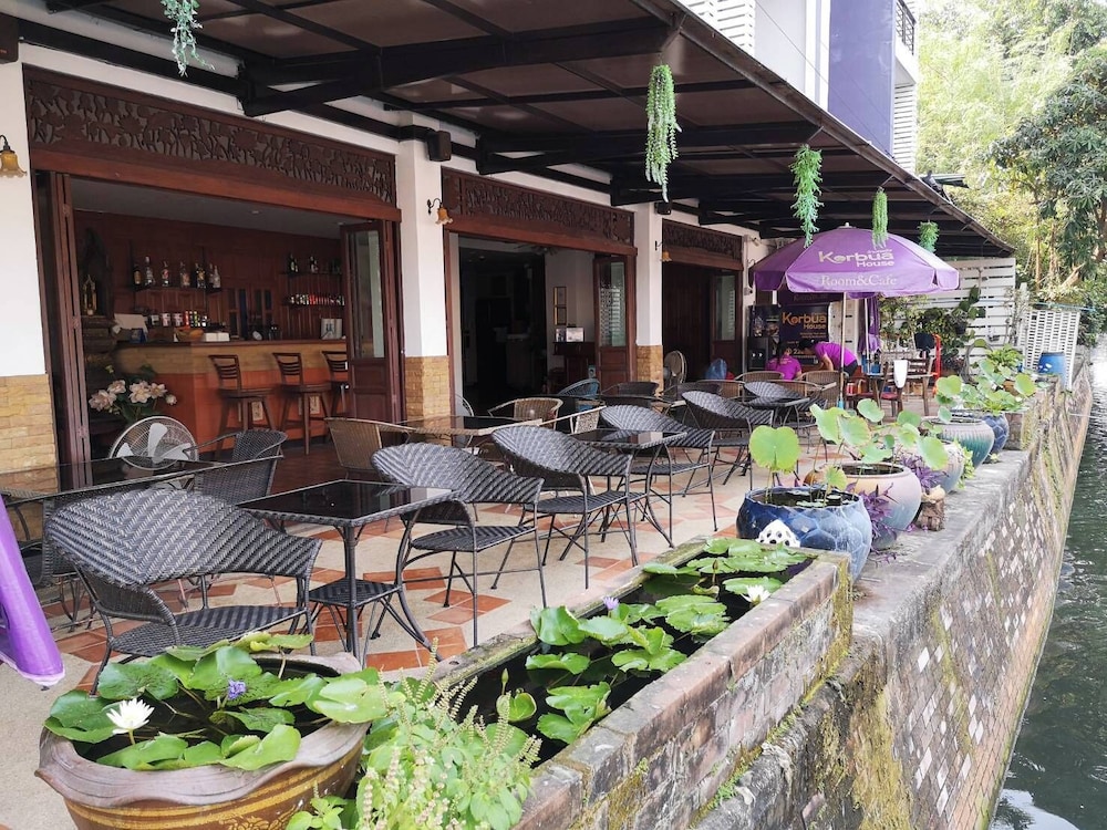 Korbua House 5/50