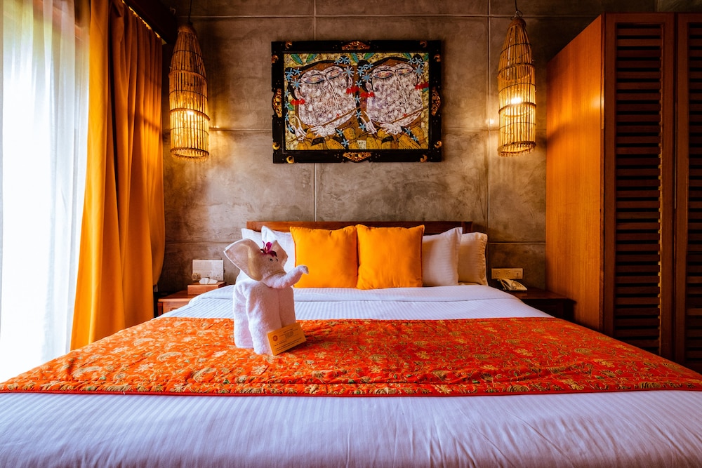 SUPERIOR, DOUBLE BED, GARDEN VIEW