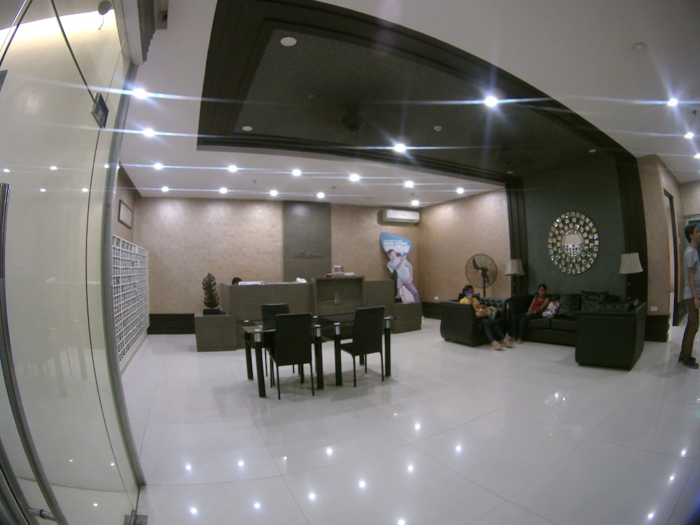Cebu Rooms- San Marino 25/29