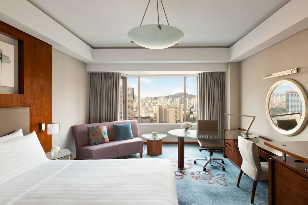 Shangri-La Qingdao 13/50