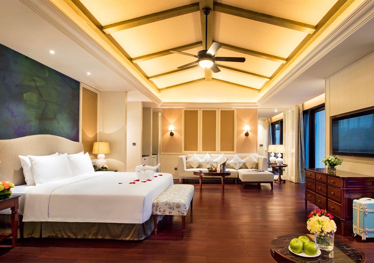 Grand, Spa, Deluxe, Suite, Villa